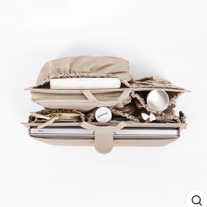 ToteSavvy Deluxe in almond